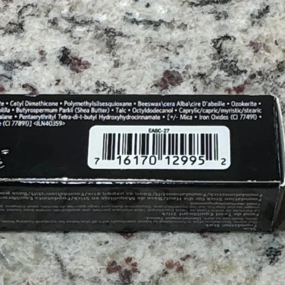 Bobbi Brown Golden Almond Skin Foundation Stick